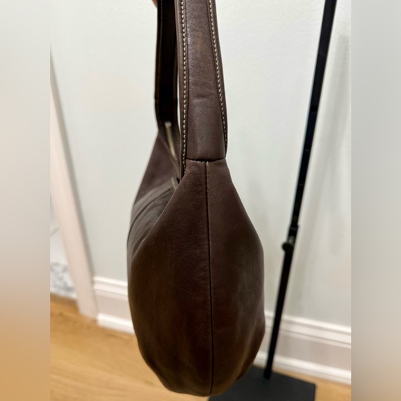 Vintage Coach Ergo/Soho Leather Hobo Shoulder
Bag - Picture 8 of 16